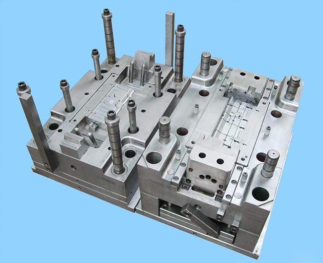 深圳塑膠模具廠，如何延長(zhǎng)模具的使用壽命?